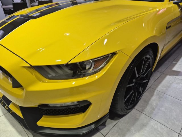 Certified 2017 Ford Mustang Shelby GT350 RWD image 9