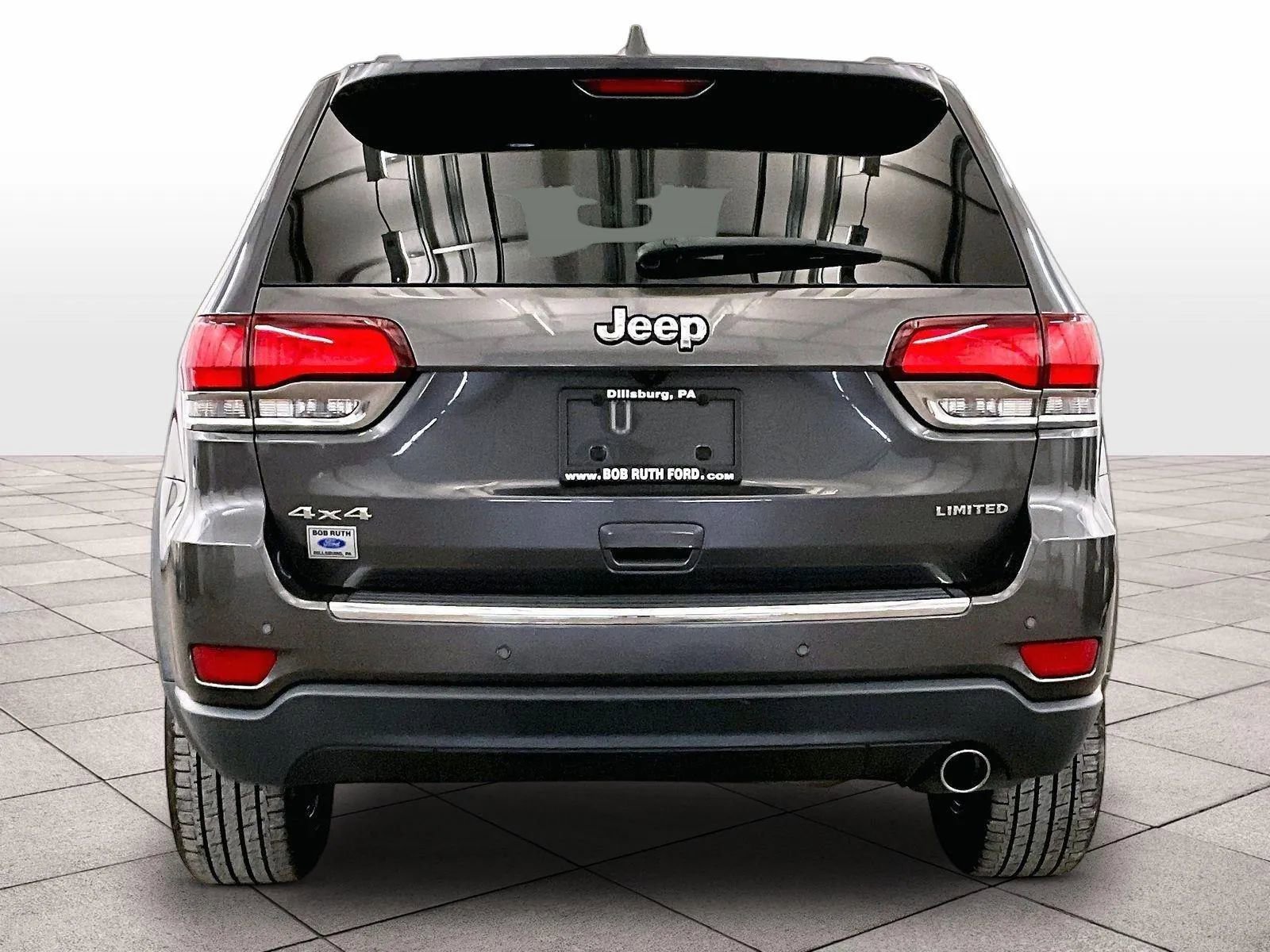 Used 2020 Jeep Grand Cherokee Limited AWD/4WD image 4