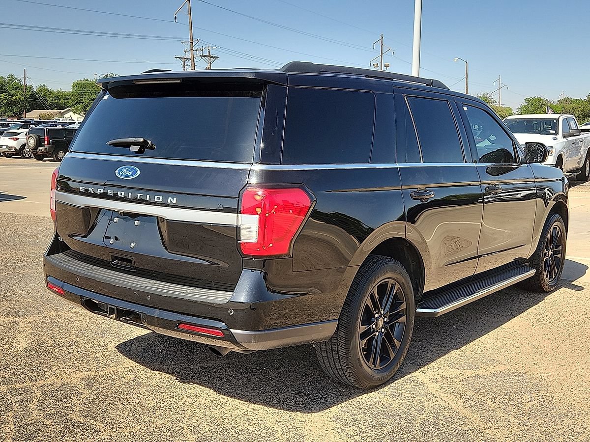 Certified 2023 Ford Expedition XLT AWD/4WD image 3