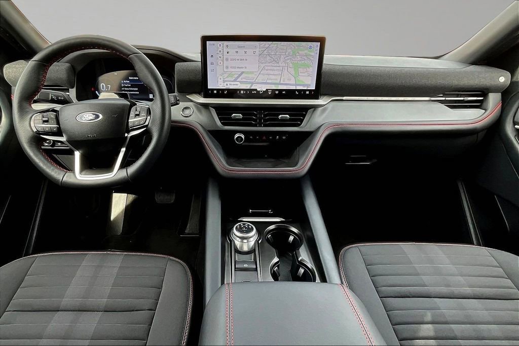 Certified 2025 Ford Explorer ST-Line image 7