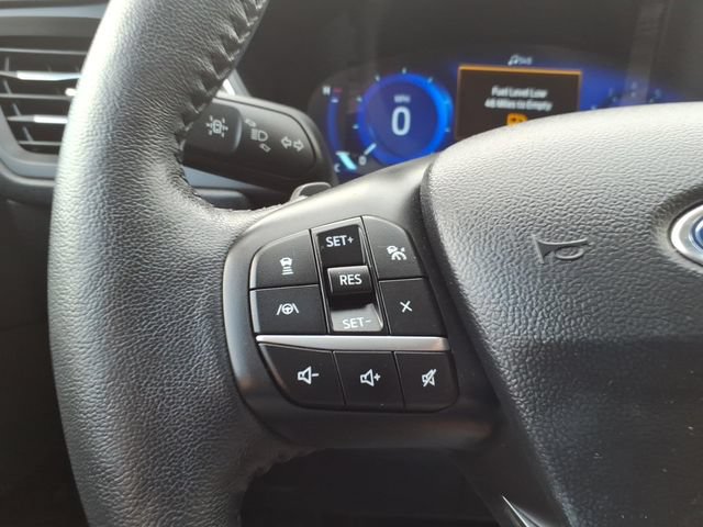 Certified 2020 Ford Escape Titanium AWD/4WD image 15