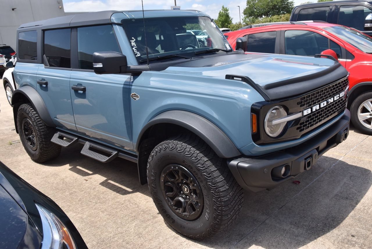 Certified 2023 Ford Bronco Wildtrak AWD/4WD image 5