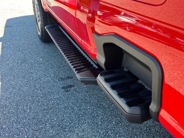 Certified 2024 Ford F350 XLT w/ FX4 Off-Road Package image 19