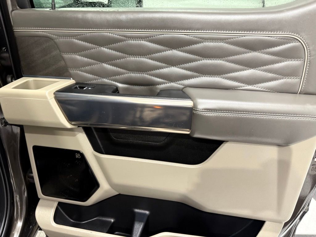 Certified 2025 Ford F450 Platinum w/ Platinum Plus Package image 26