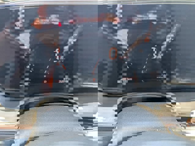 Used 2024 Buick Encore GX Avenir w/ Avenir Convenience Package image 15