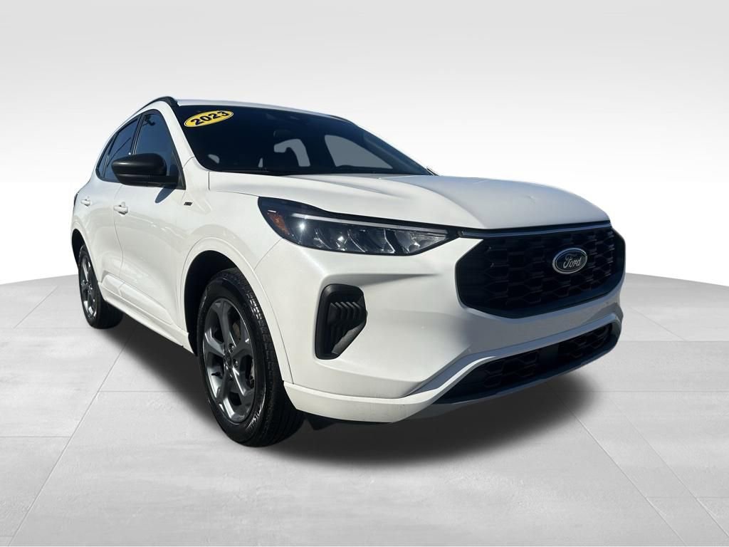 Certified 2023 Ford Escape ST-Line w/ Tech Pack #1 image 10