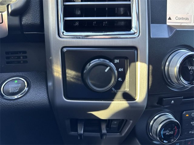 Certified 2017 Ford F250 Platinum image 32