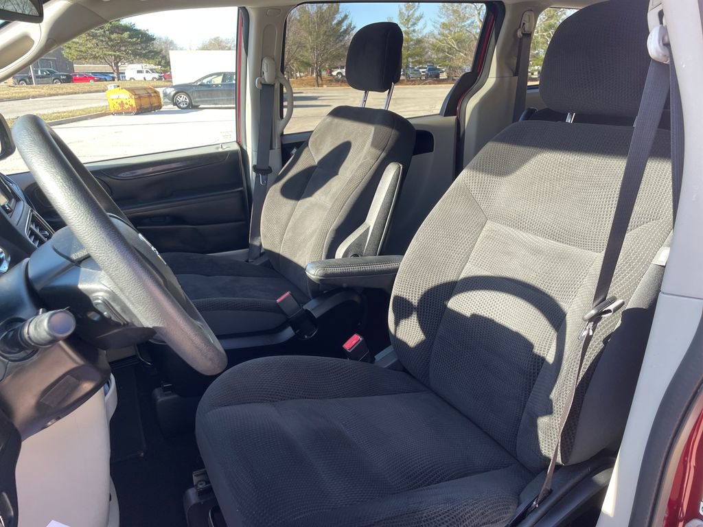 Used 2019 Dodge Grand Caravan SE image 15