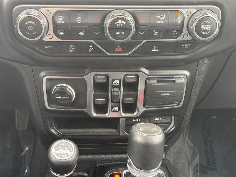 Used 2021 Jeep Wrangler Unlimited Sahara AWD/4WD image 23