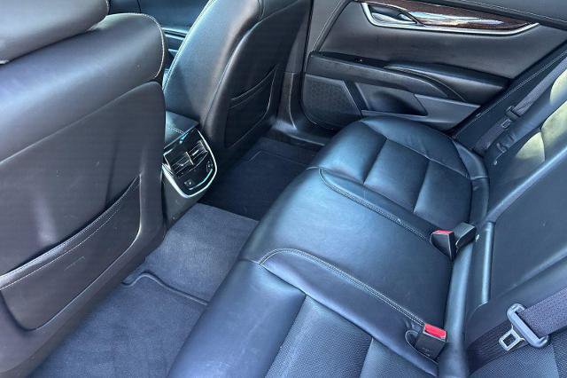 Used 2017 Cadillac XTS Luxury image 20