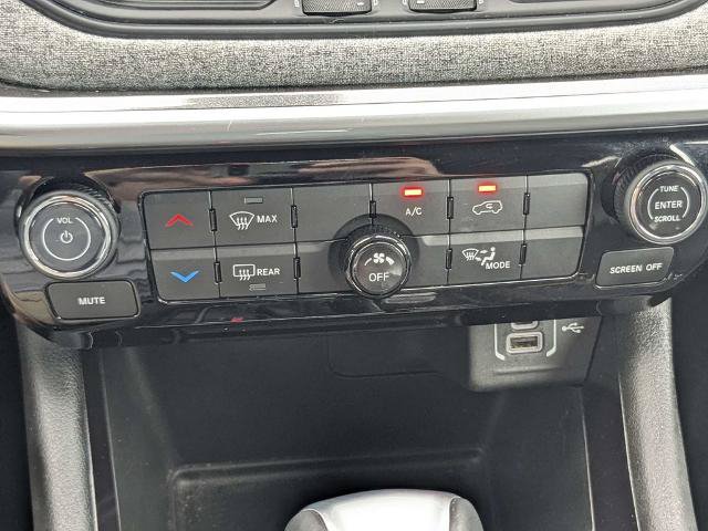 Used 2025 Jeep Compass Latitude AWD/4WD image 22