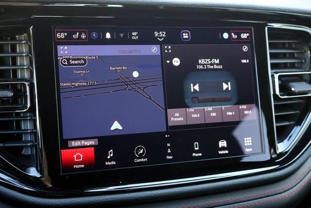 Used 2025 Dodge Durango GT image 33