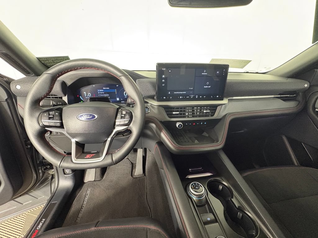 Certified 2025 Ford Explorer ST AWD/4WD image 5