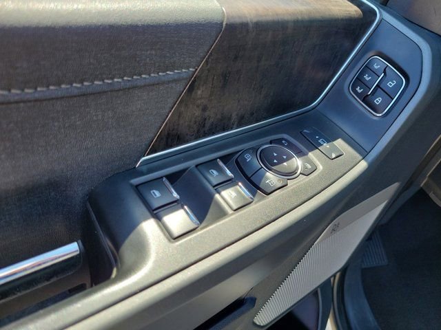 Certified 2023 Ford F250 Lariat w/ Sport Appearance Package AWD/4WD image 22
