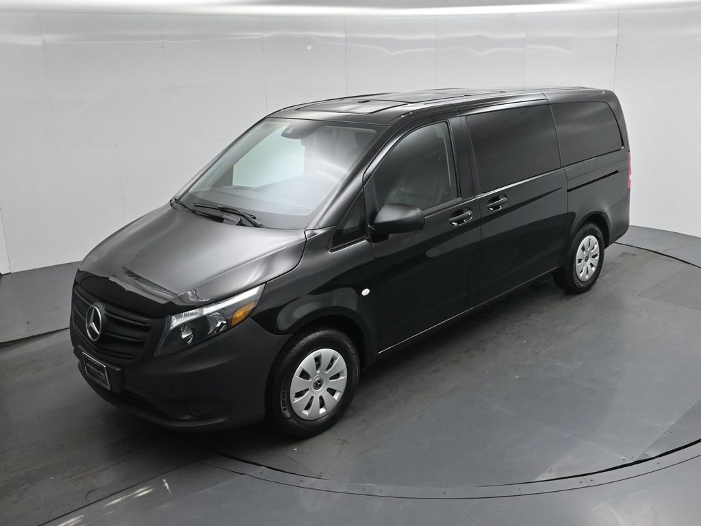 Used 2023 Mercedes-Benz Metris Passenger image 26