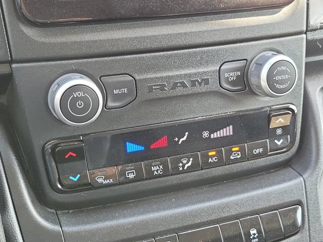 Used 2024 RAM ProMaster 2500 w/ Convenience Group FWD image 21