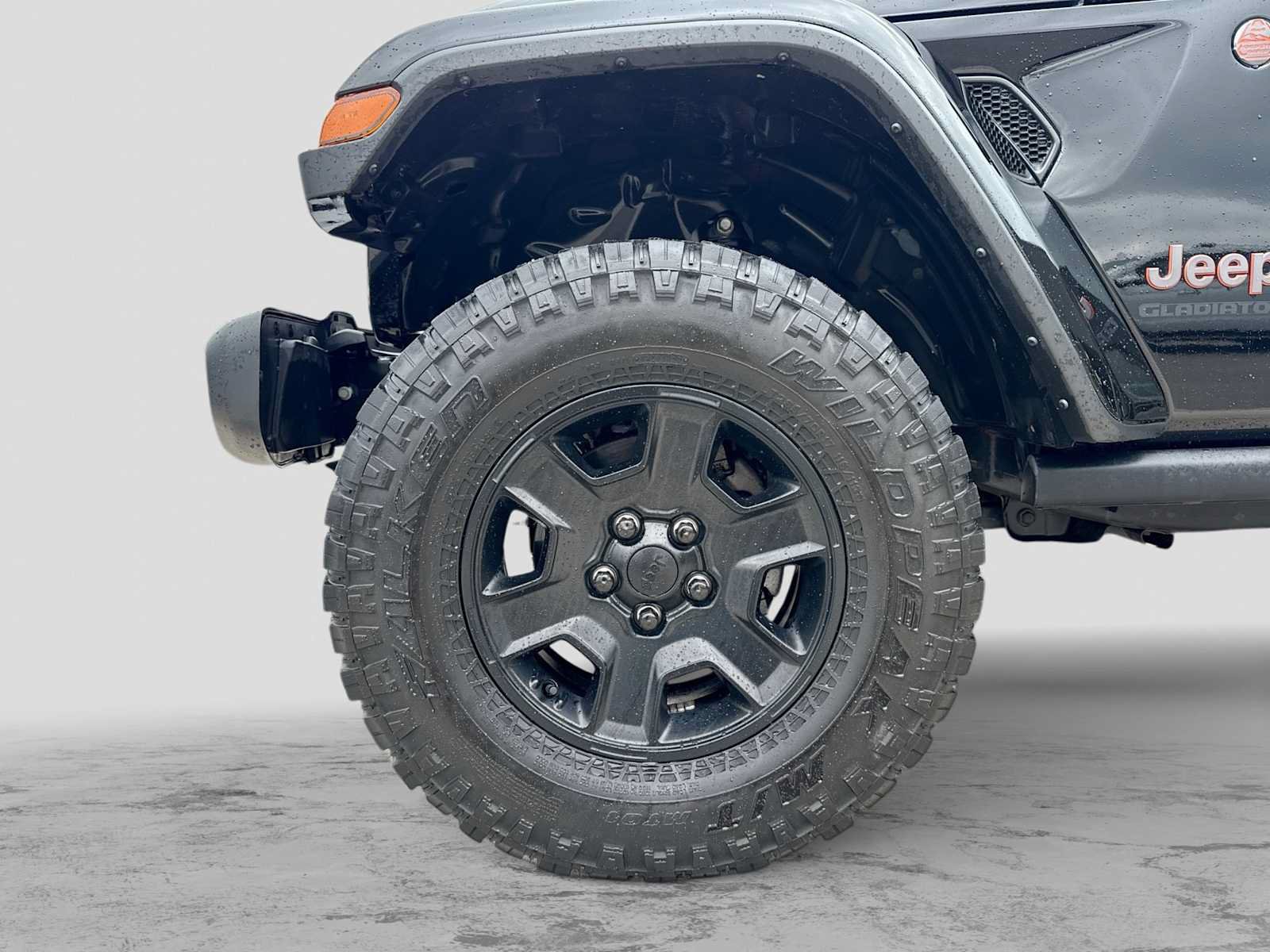 Used 2022 Jeep Gladiator Mojave w/ LED Lighting Group AWD/4WD image 13