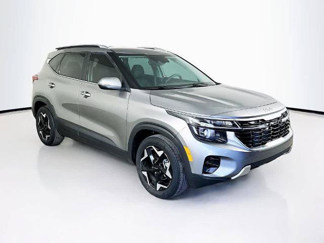 Used 2024 Kia Seltos EX FWD image 24