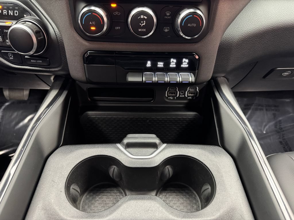 Used 2023 RAM 1500 Big Horn AWD/4WD image 22