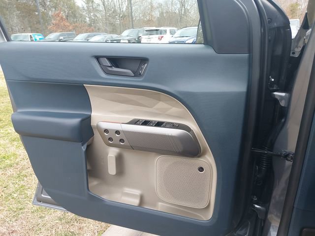 Certified 2025 Ford Maverick Lariat w/ 4K Tow Package image 26