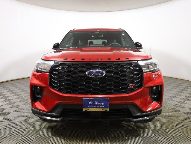 Certified 2025 Ford Explorer ST image 6