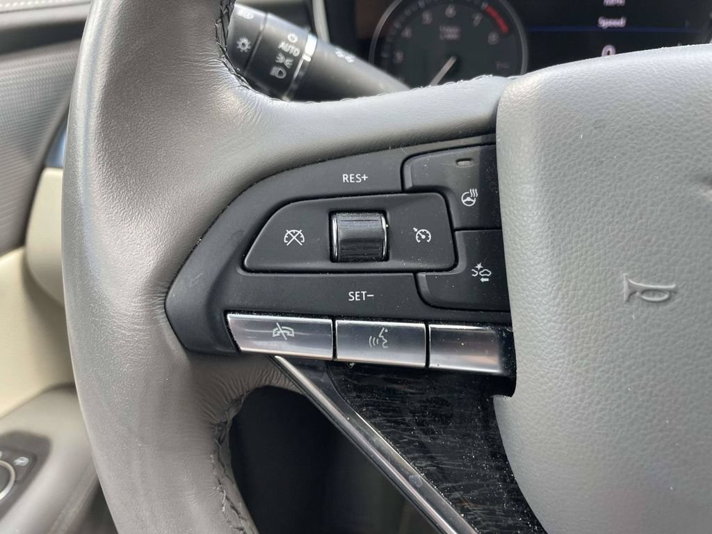 Used 2020 Cadillac XT6 Premium Luxury FWD image 27