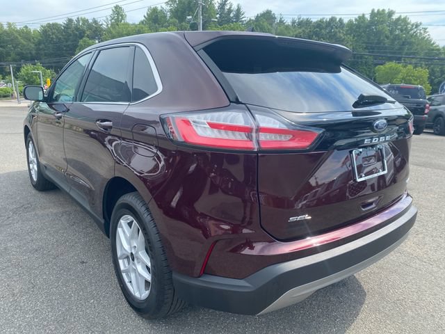 Certified 2024 Ford Edge SEL w/ Convenience Package AWD/4WD image 5