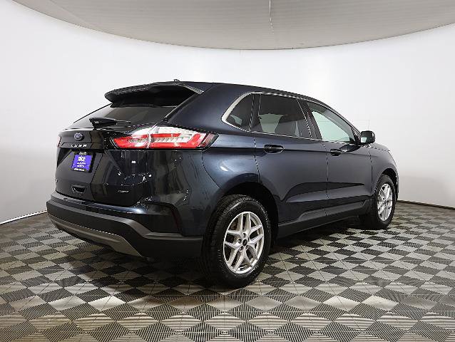 Certified 2023 Ford Edge SEL w/ Convenience Package AWD/4WD image 4