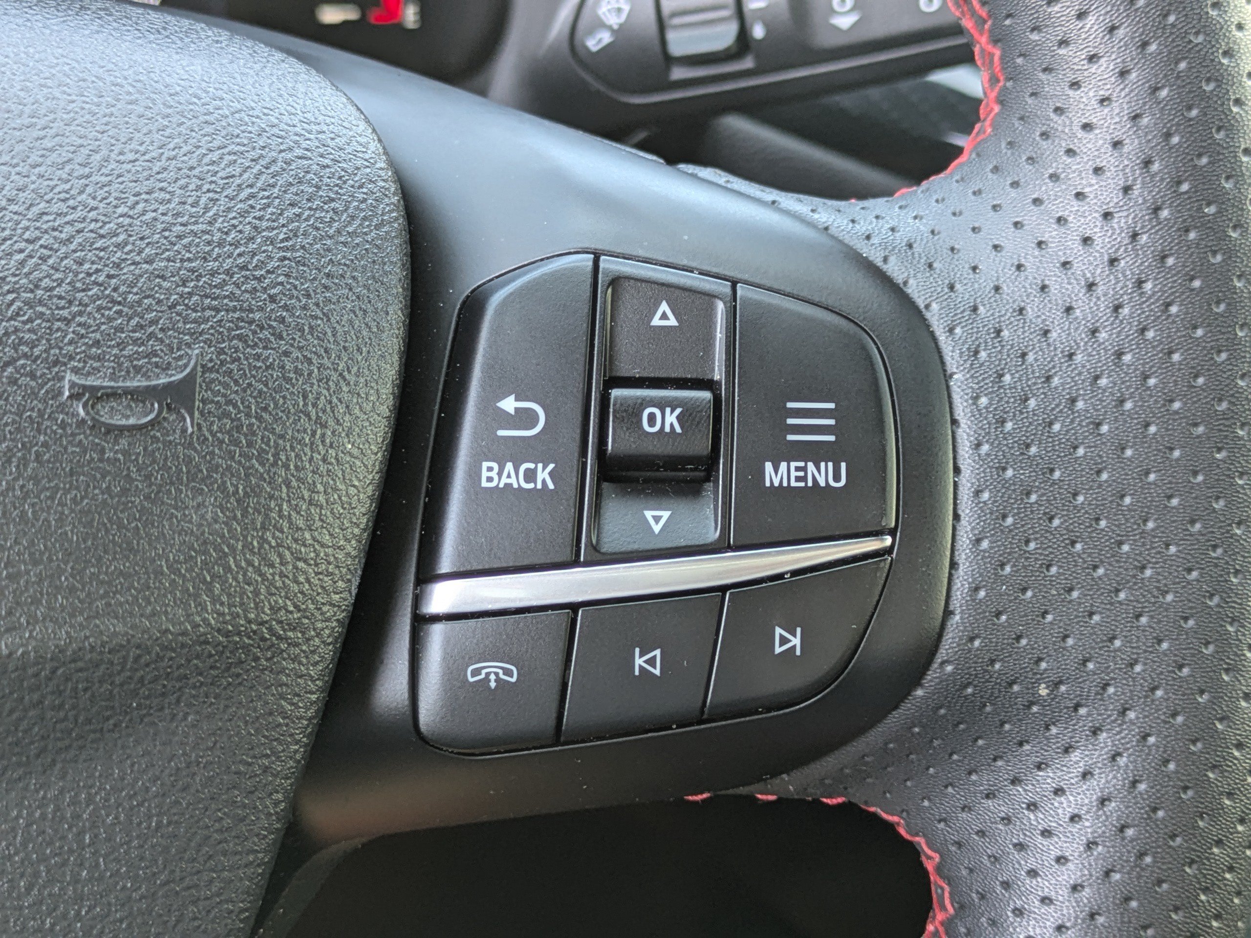 Certified 2023 Ford Escape ST-Line w/ Tech Pack #1 FWD image 22