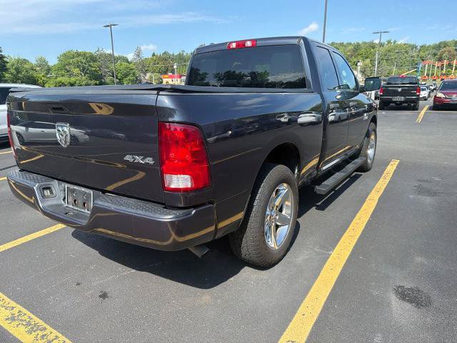 Used 2018 RAM 1500 Express w/ Express Value Package AWD/4WD image 3