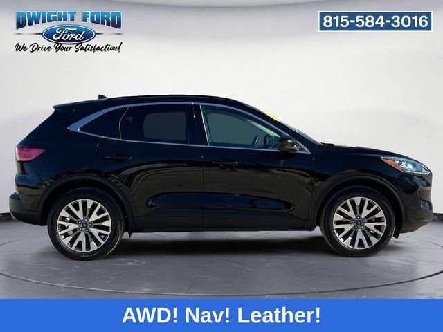 Certified 2022 Ford Escape Titanium AWD/4WD image 6