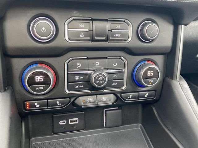 Used 2023 Chevrolet Tahoe Z71 w/ Luxury Package AWD/4WD image 27