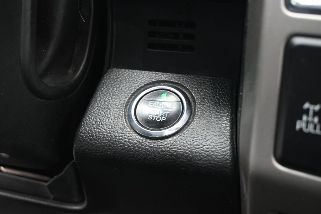 Certified 2017 Ford F250 Lariat w/ Lariat Ultimate Package AWD/4WD image 14