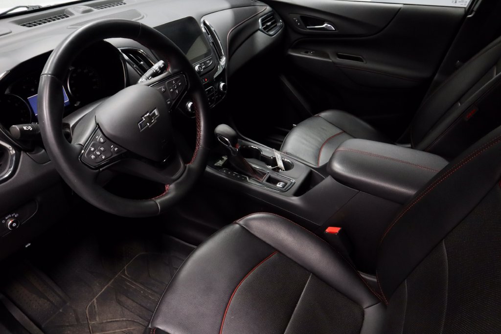Used 2024 Chevrolet Equinox RS w/ RS Leather Package FWD image 22