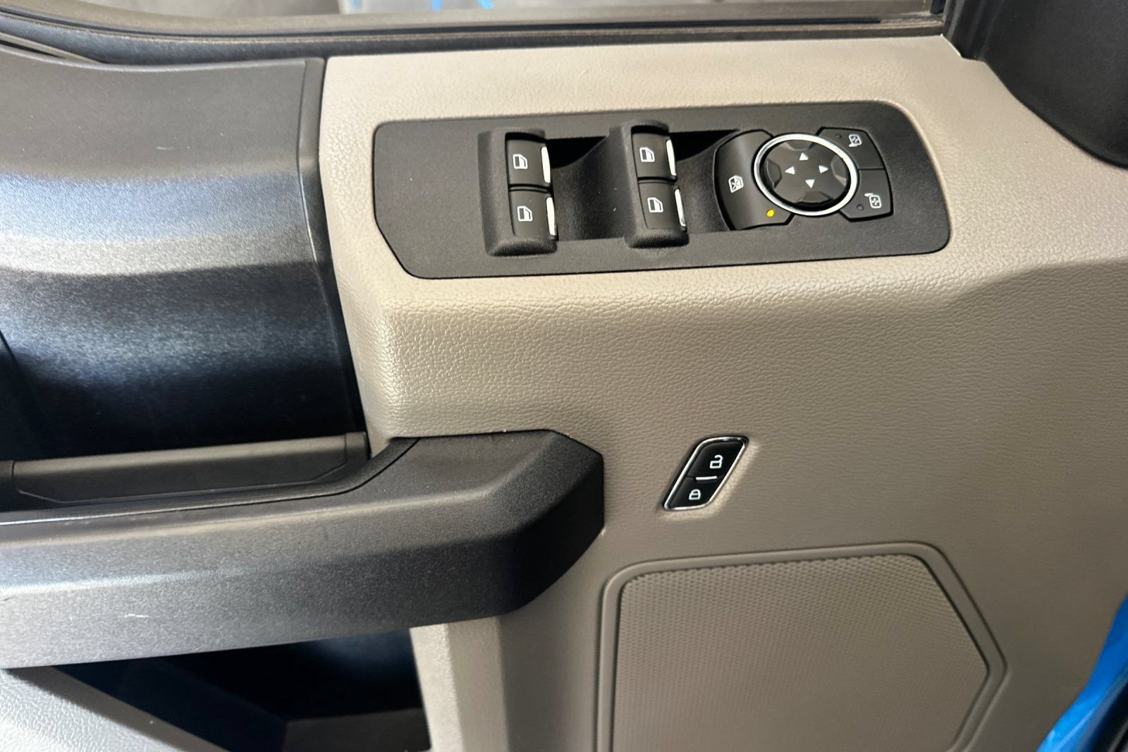 Certified 2019 Ford F150 XL w/ Equipment Group 101A Mid RWD image 10