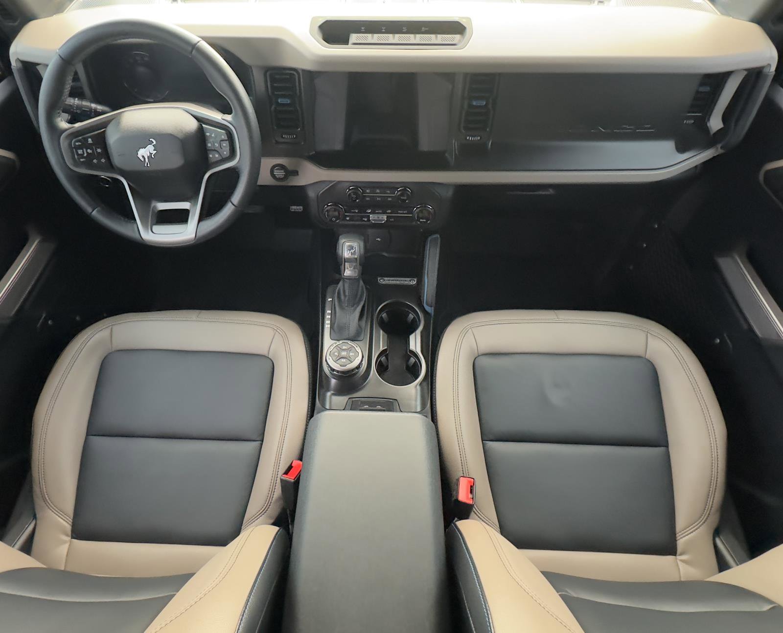 Certified 2023 Ford Bronco Wildtrak image 13