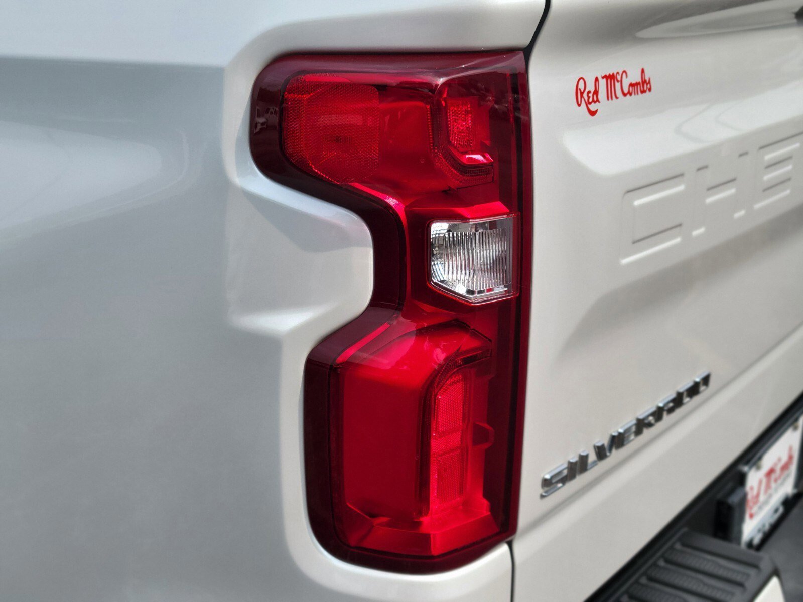 Used 2024 Chevrolet Silverado 1500 High Country w/ High Country Premium Package image 10