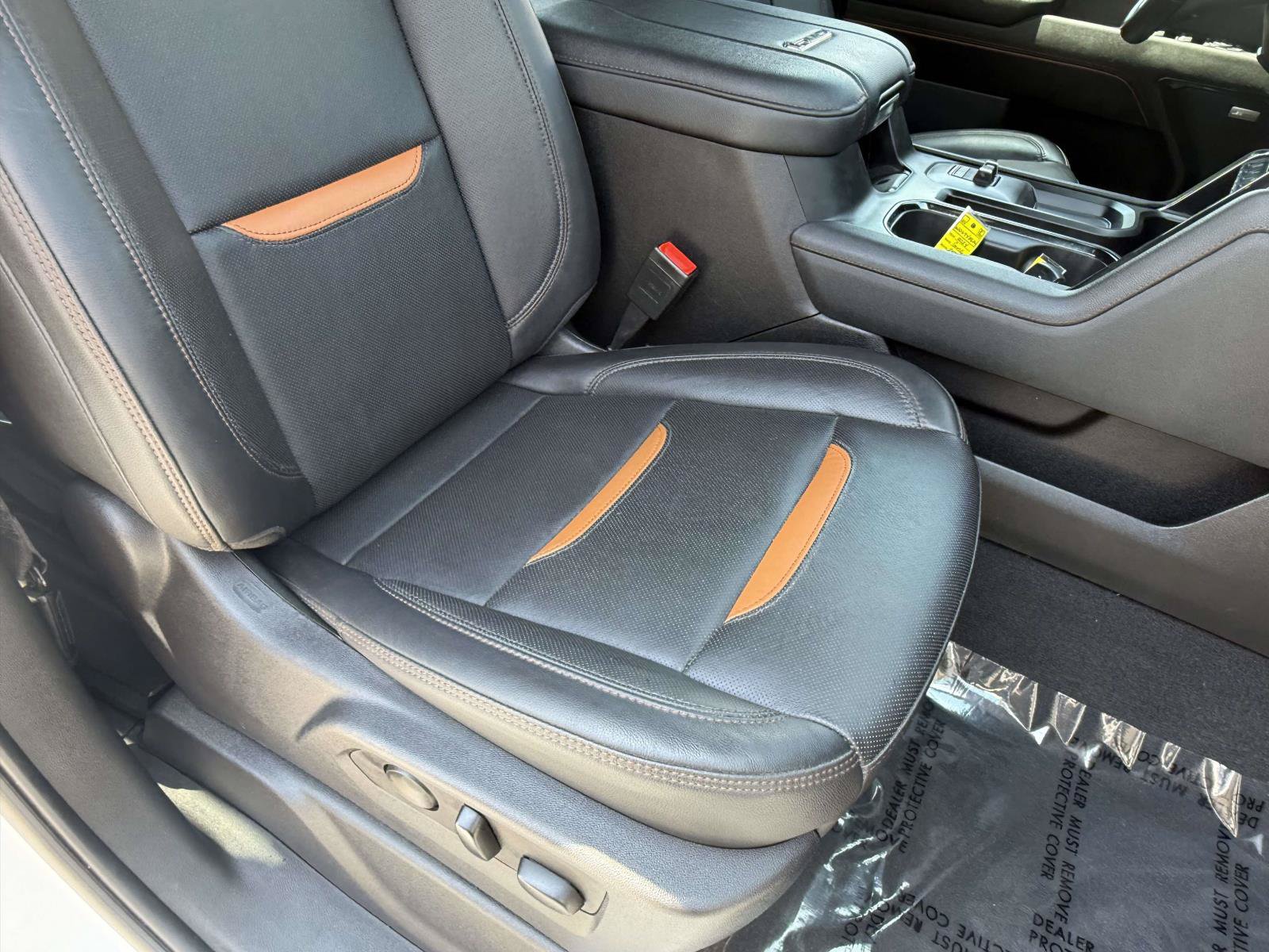 Used 2024 GMC Sierra 2500 AT4 w/ AT4 Premium Plus Package AWD/4WD image 27