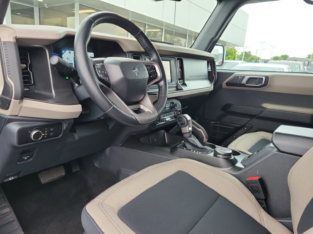 Certified 2023 Ford Bronco Big Bend w/ Sasquatch Package AWD/4WD image 21