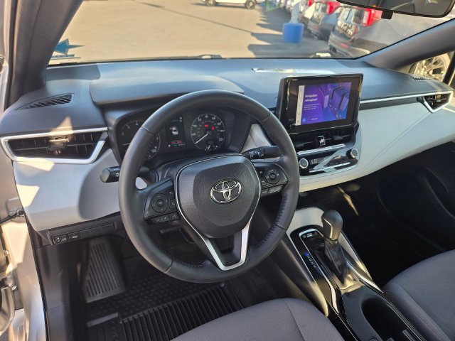 Used 2024 Toyota Corolla SE w/ SE Premium Package FWD image 6