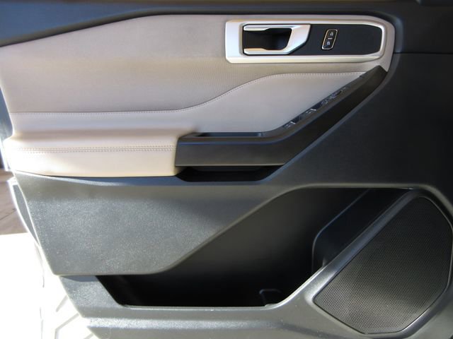 Certified 2020 Ford Explorer XLT image 10