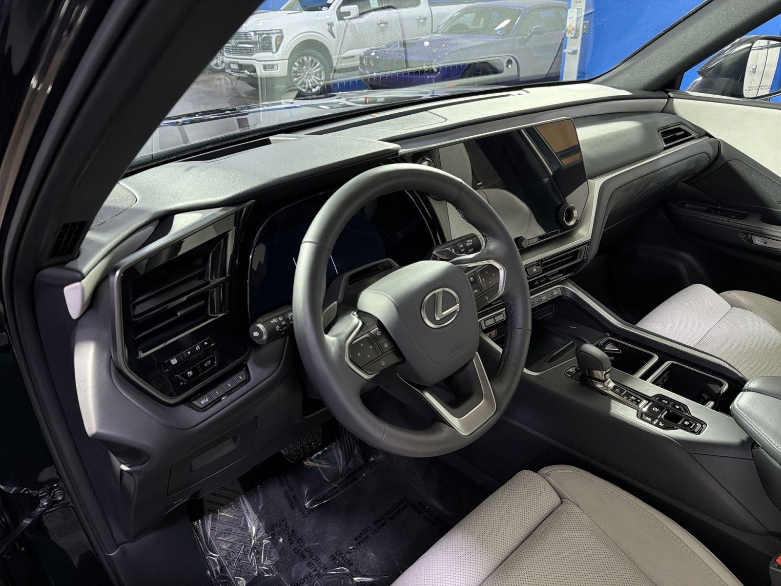 Used 2026 Lexus TX 350 AWD w/ Technology Package image 18