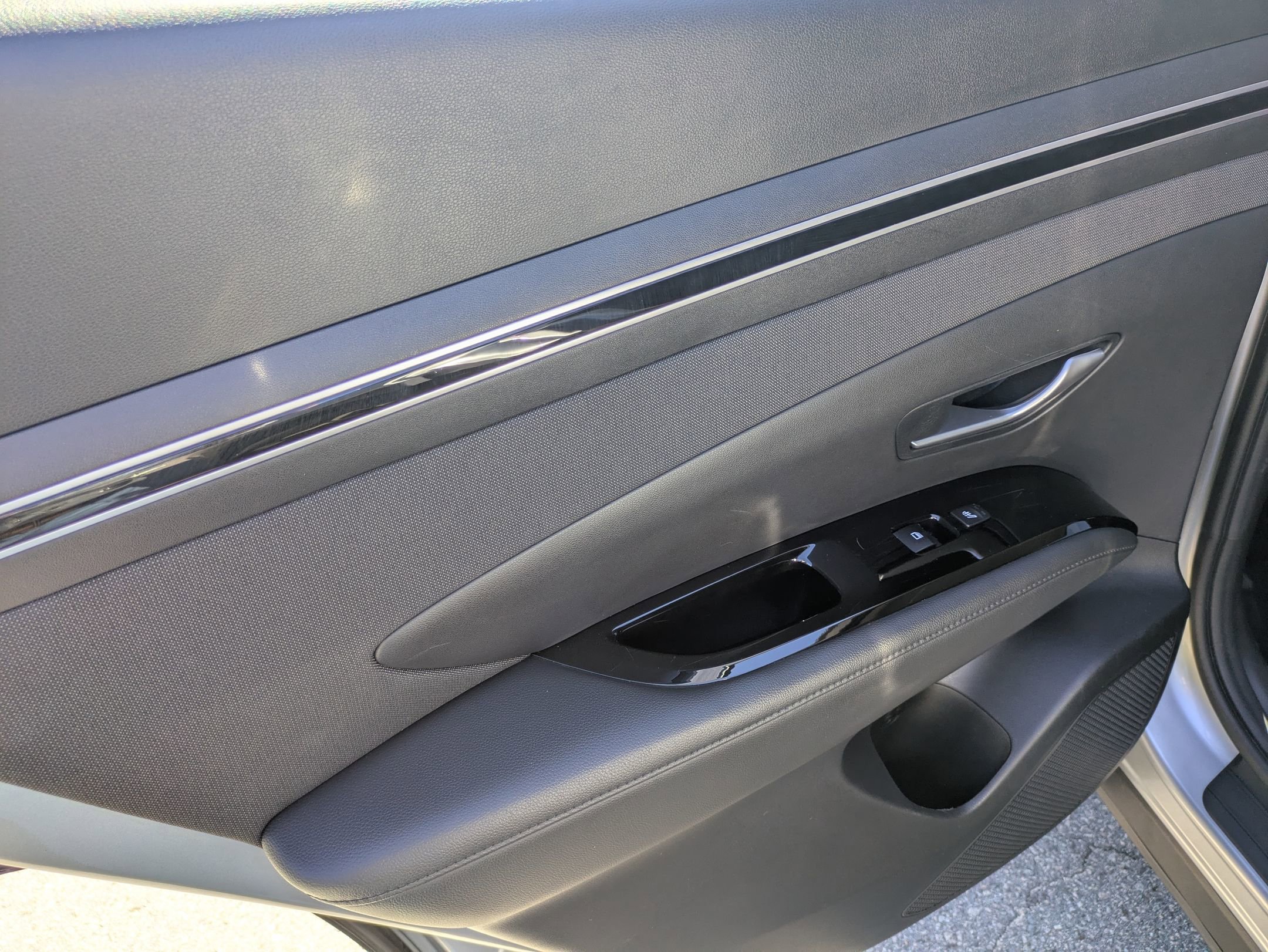 Used 2024 Hyundai Tucson Limited image 26