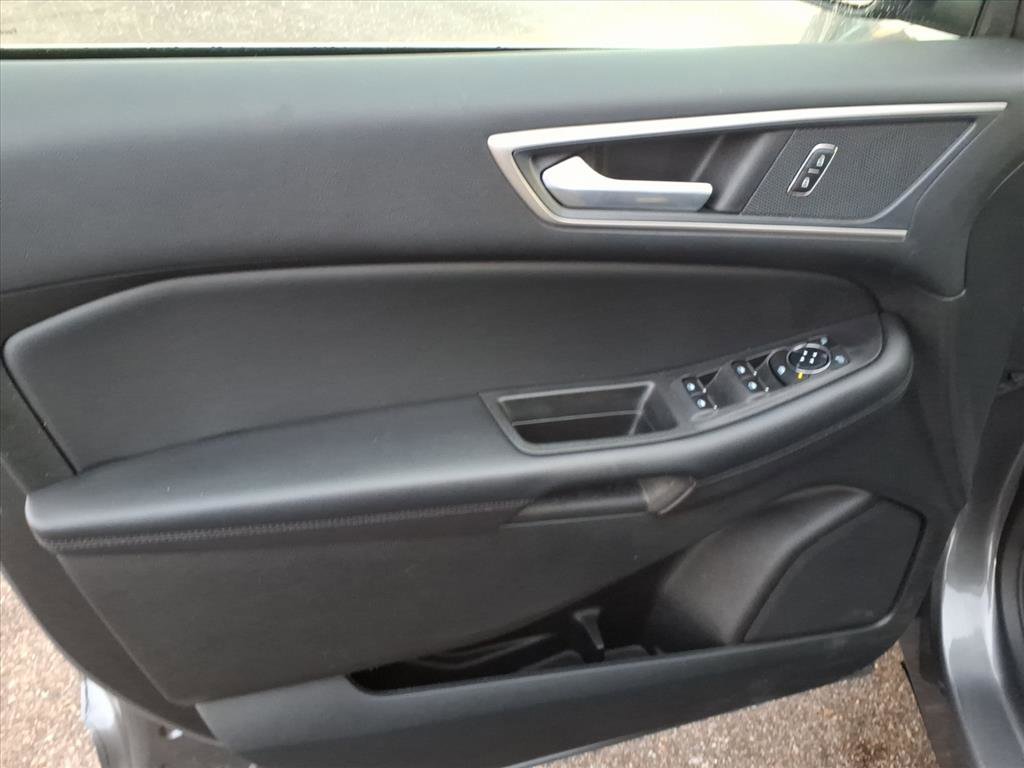 Certified 2024 Ford Edge SEL w/ Convenience Package image 13