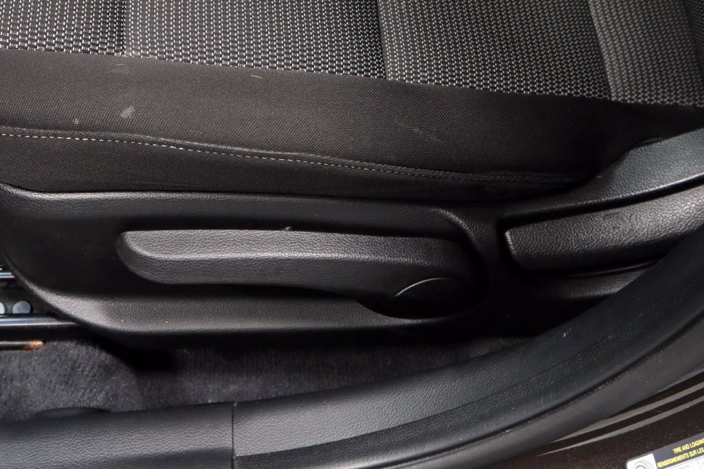 Used 2017 Kia Forte LX FWD image 23