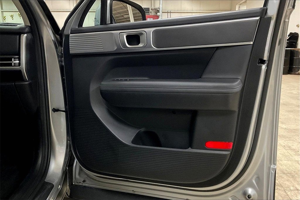 Used 2025 Hyundai Santa Fe SEL image 22