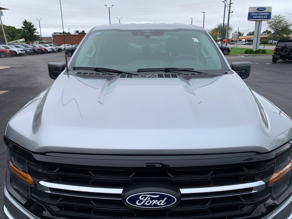 Certified 2025 Ford F150 XLT w/ Equipment Group 301A Standard AWD/4WD image 10