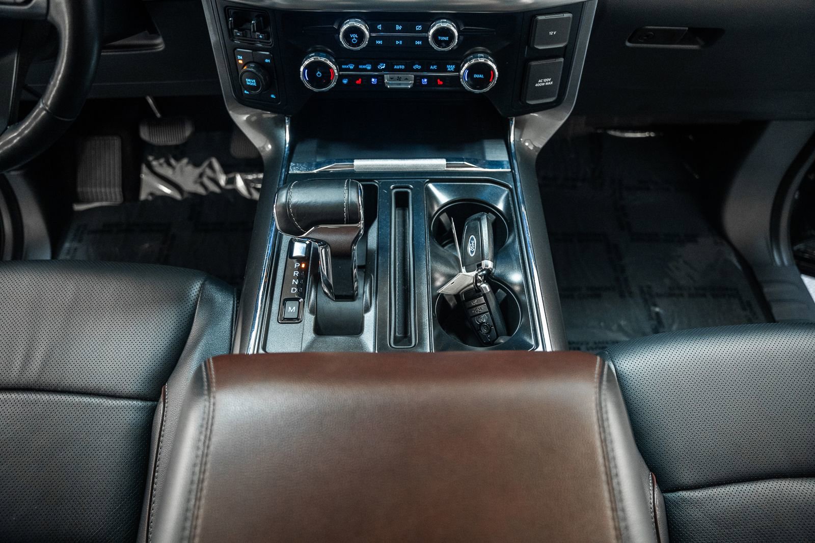 Certified 2023 Ford F150 Lariat w/ Equipment Group 502A High image 37