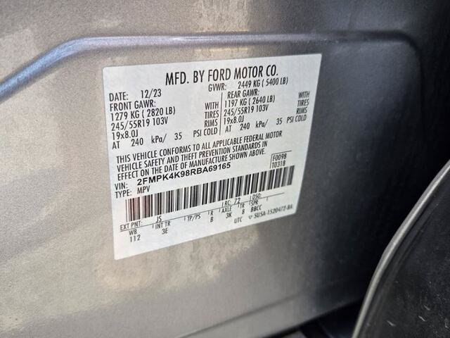 Certified 2024 Ford Edge Titanium AWD/4WD image 19