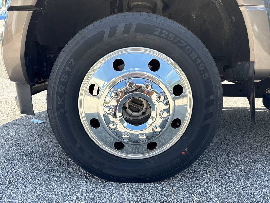 Certified 2019 Ford F450 XLT w/ XLT Premium Package AWD/4WD image 14